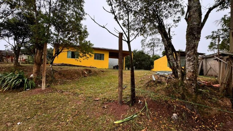 CHÁCARA EM SÃO LOURENÇO DA SERRA SP 