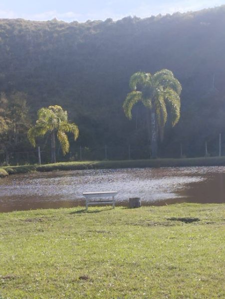 ESPECIAL SÍTIO PARA CULTIVO DE PEIXES 