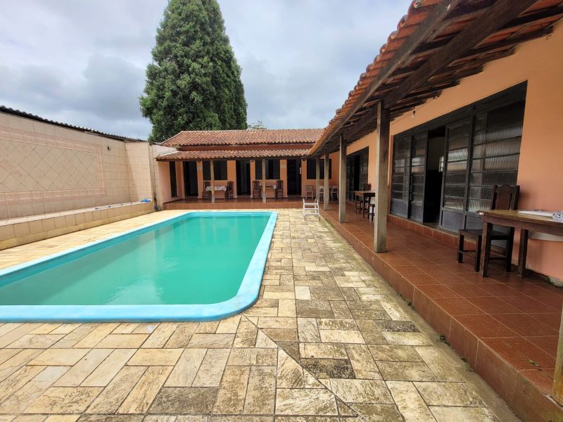 EXCELENTE SÍTIO COM LAGO E PISCINA